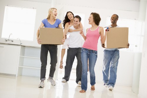 Packing and transport support from local movers in Harringay