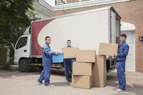 Local removal vehicle supporting a move in Harringay