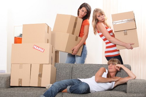Flexible storage service near Harringay for moves and renovations