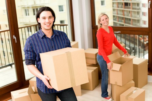 Organised unpacking support in a Harringay property